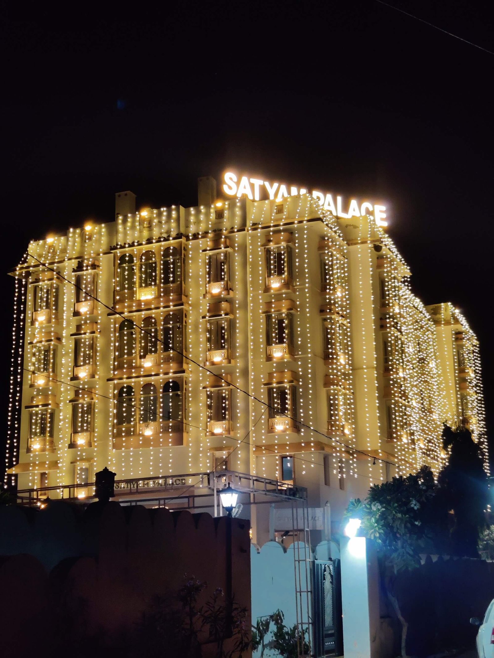 Satyam Palace Gallery Image